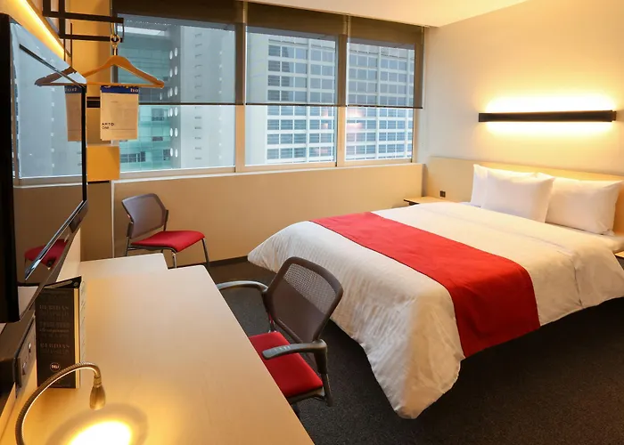 Hotel Express By Marriott Ciudad De Santa Fe