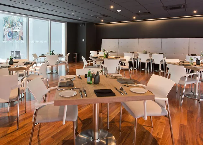 Hotel Express By Marriott Ciudad De Santa Fe 3*