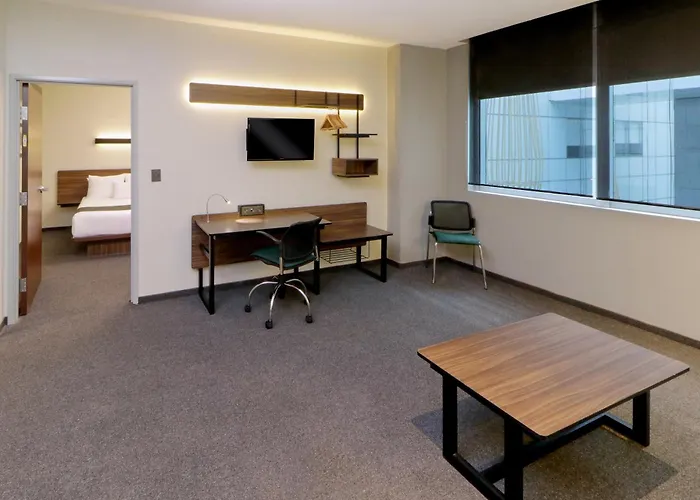 Express By Marriott Ciudad De Santa Fe Hotel