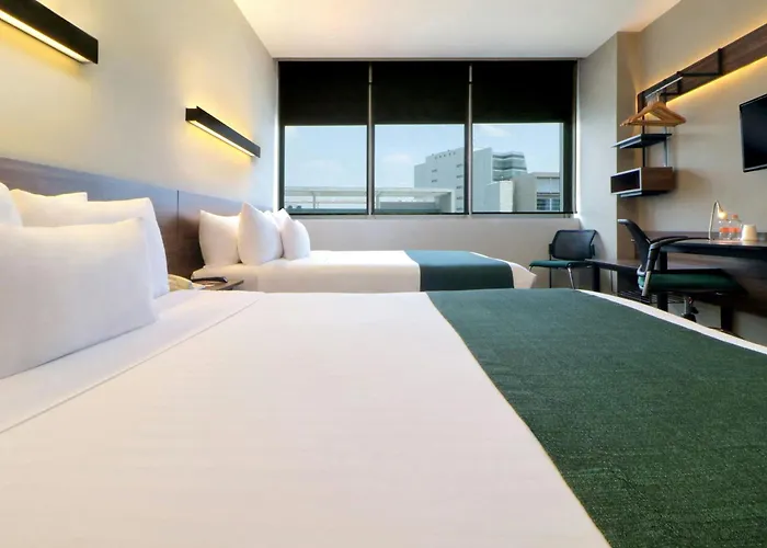 Express By Marriott Ciudad De Santa Fe