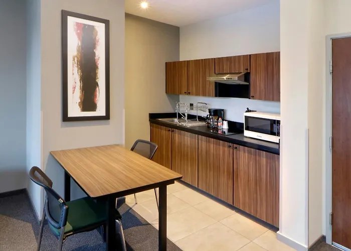 Express By Marriott Ciudad De Santa Fe Hotel