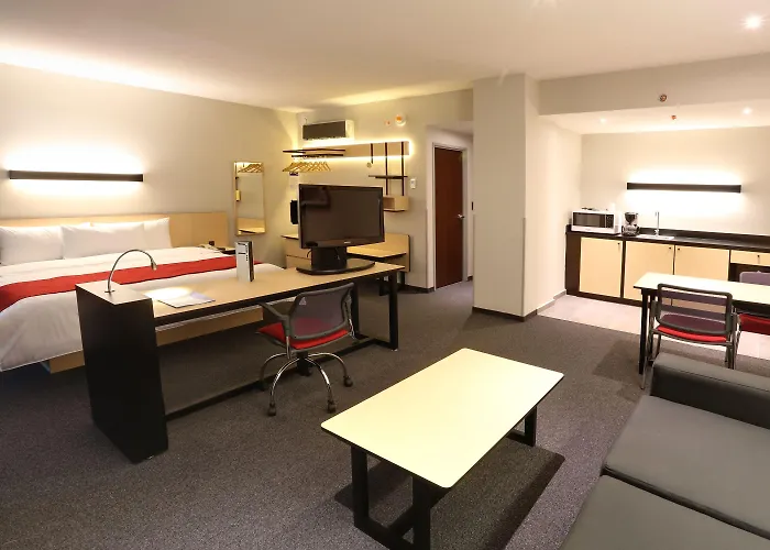 Express By Marriott Ciudad De Santa Fe Hotel 3*