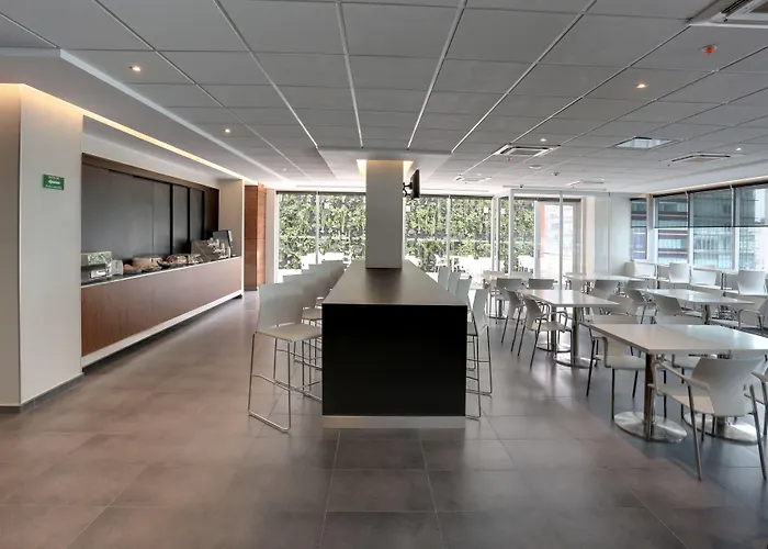 Express By Marriott Ciudad De Santa Fe Hotel