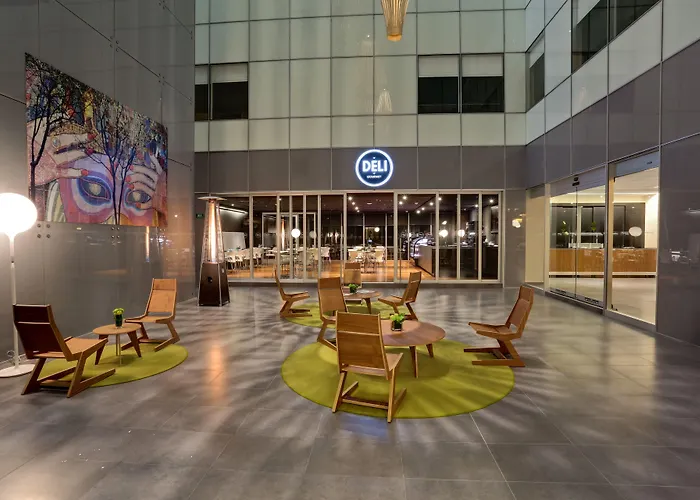 Hotel Express By Marriott Ciudad De Santa Fe